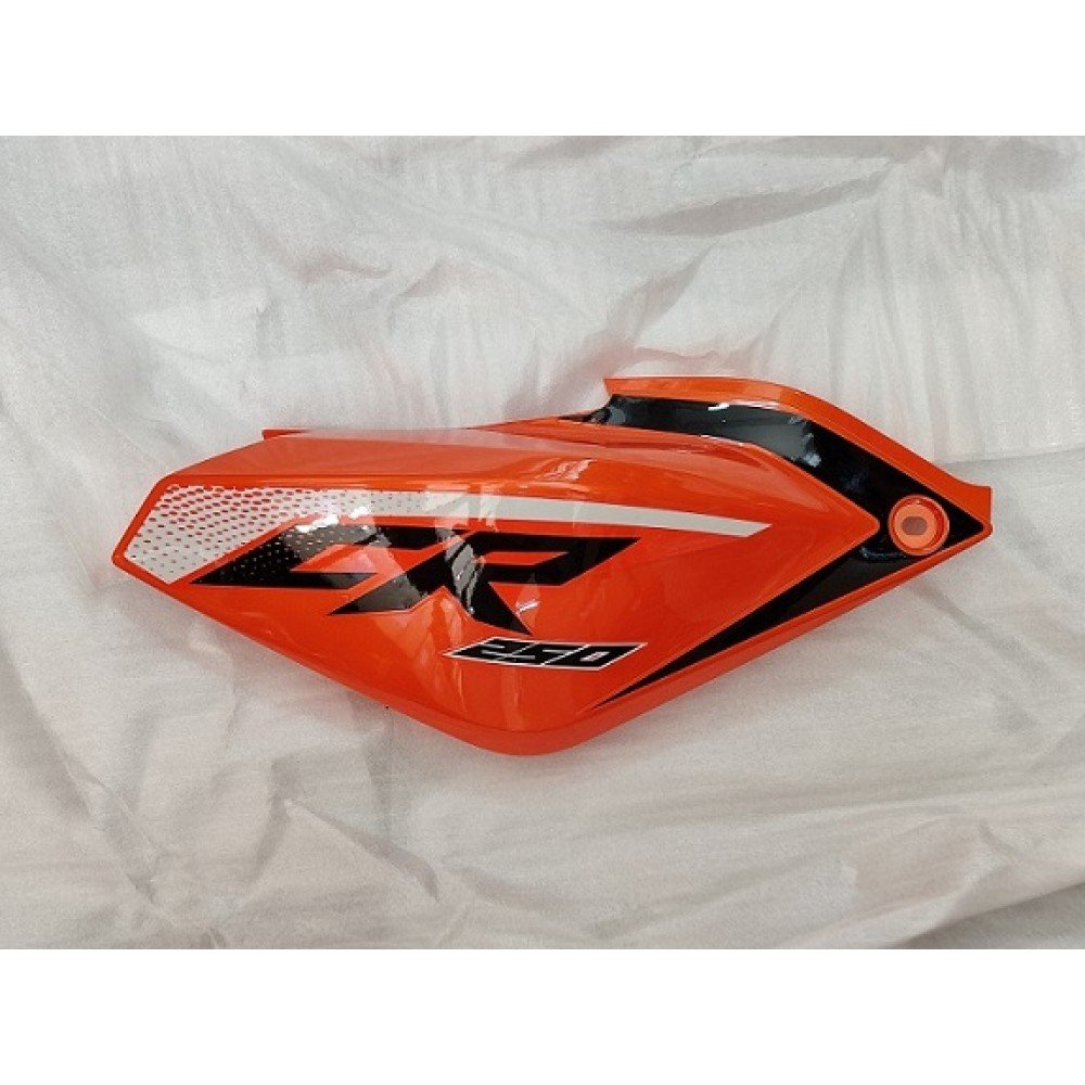 CR250 – 109
SAĞ YAN KAPAK TURUNCU_6998d59c4a287.jpeg CR250 - 109
SAĞ YAN KAPAK TURUNCU - Görsel 1