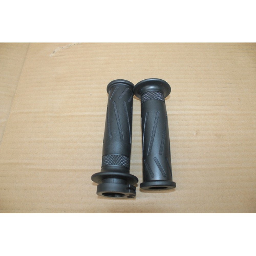 MAX-T 002
ELCİK TAKIMI_699d7d7b851d3.jpeg MAX-T 002
ELCİK TAKIMI - Görsel 1